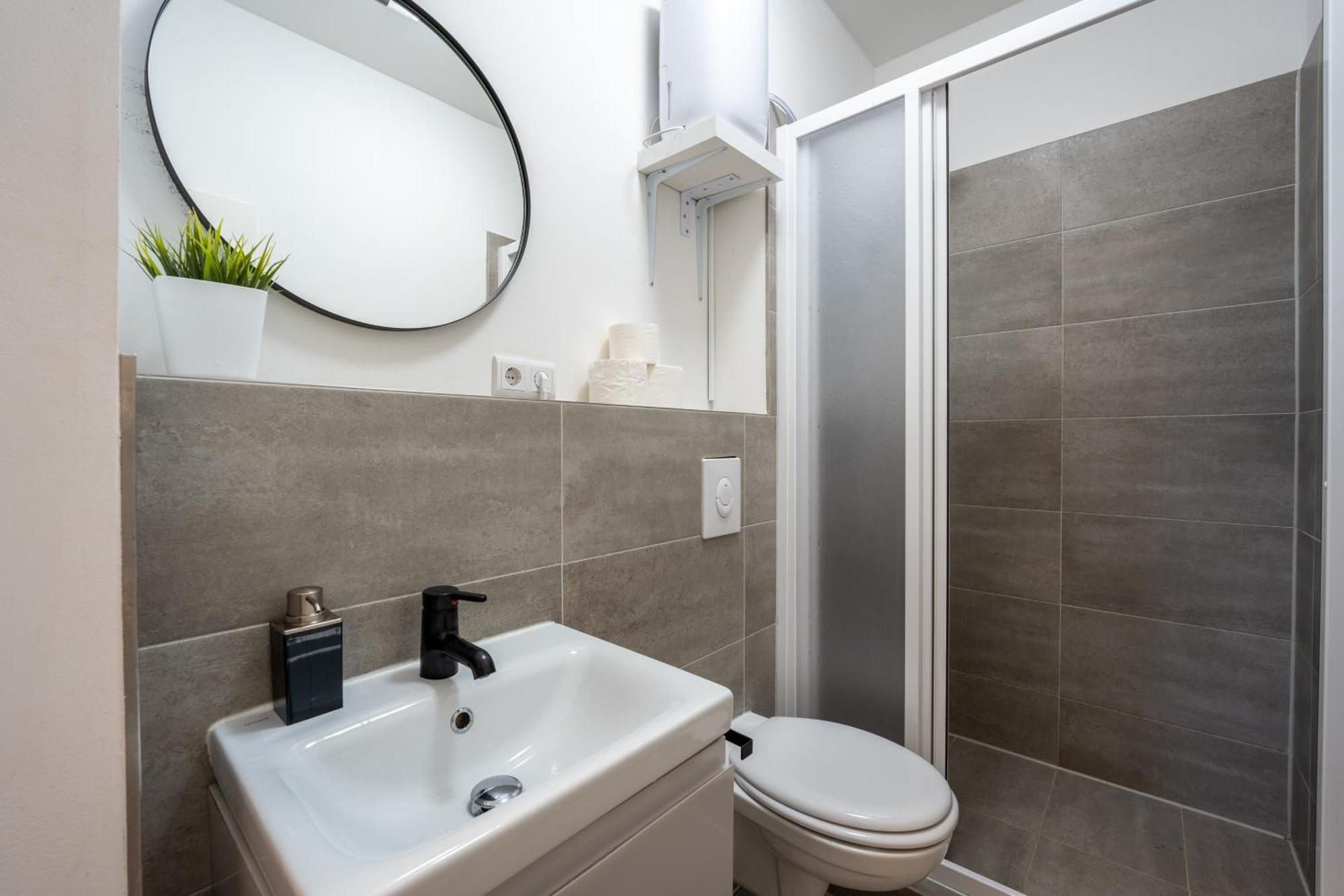 Modern, Central Flat With Workspace Berlim Exterior foto